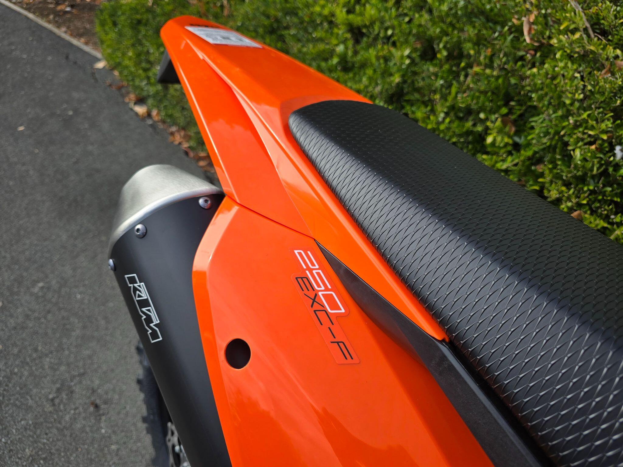 2025 KTM 250
